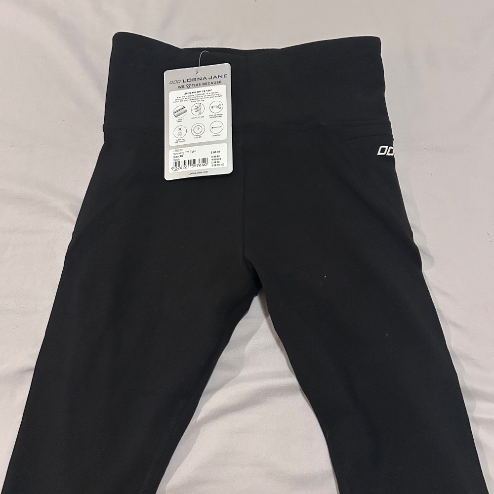Lorna Jane 7/8 Tight
